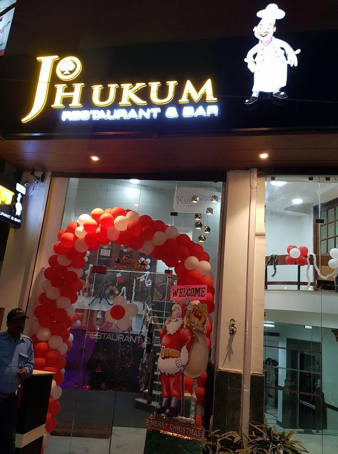 Hotel Mandakini Lush Kanpur Ngoại thất bức ảnh